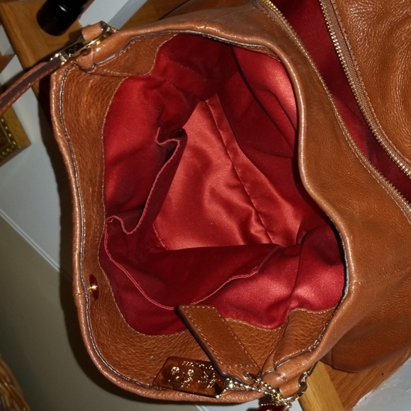 Coach - Picture 4 of 8